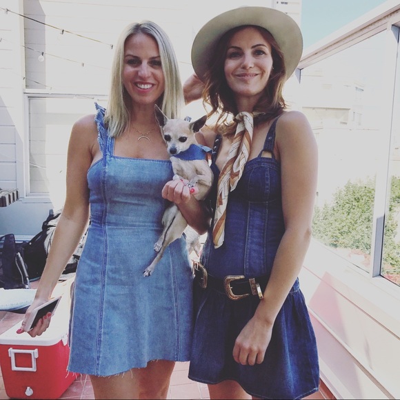 Meet your POSH Ladayyyyy - Picture 5 of 16